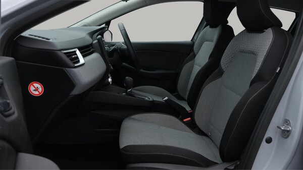 Used Renault Clio 2025 for sale - 75577254: Photo 15