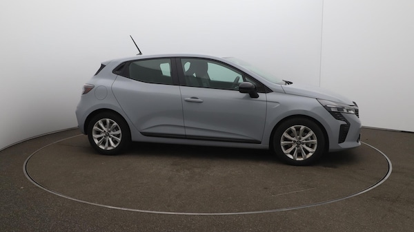 Used Renault Clio 2025 for sale - 75577254: Photo 48