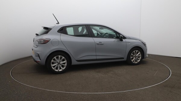 Used Renault Clio 2025 for sale - 75577254: Photo 51