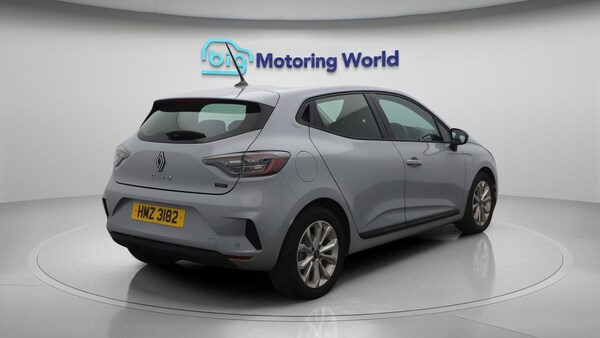Used Renault Clio 2025 for sale - 75577254: Photo 8