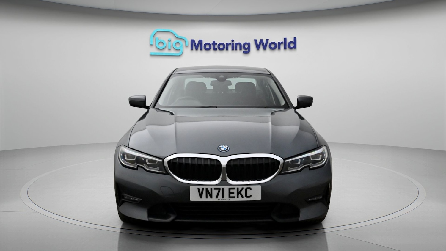 Used BMW 3 Series 2021 for sale - 77917451: Photo 2