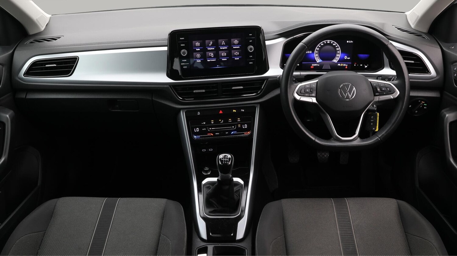 Used Volkswagen T-Roc for sale - 76728747: Photo 14