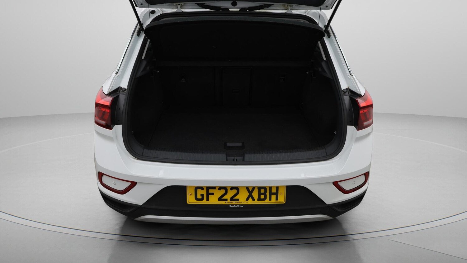 Used Volkswagen T-Roc for sale - 76728747: Photo 18