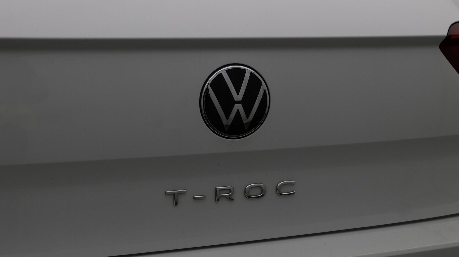 Used Volkswagen T-Roc for sale - 76728747: Photo 22