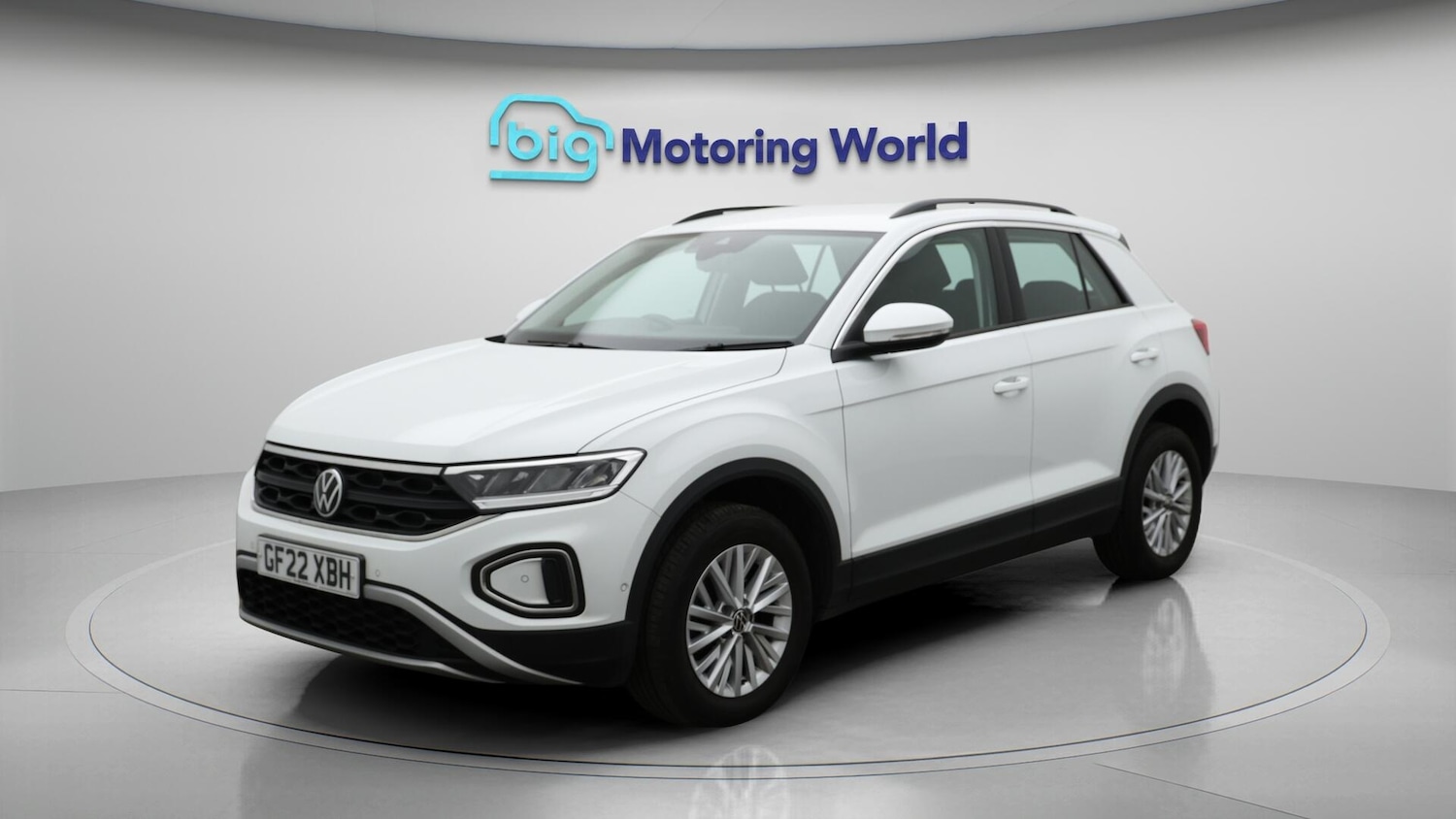 Used Volkswagen T-Roc for sale - 76728747: Photo 4