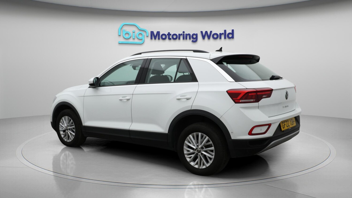 Used Volkswagen T-Roc for sale - 76728747: Photo 6