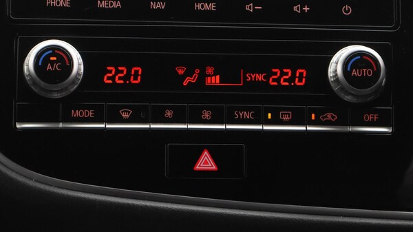 Used Mitsubishi Outlander 2020 for sale - 76307617: Photo 13
