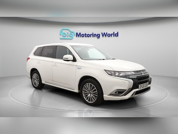 Used Mitsubishi Outlander 2020 for sale - 76307617: Photo 2