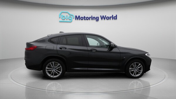 Used BMW X4 2021 for sale - 76032200: Photo 9