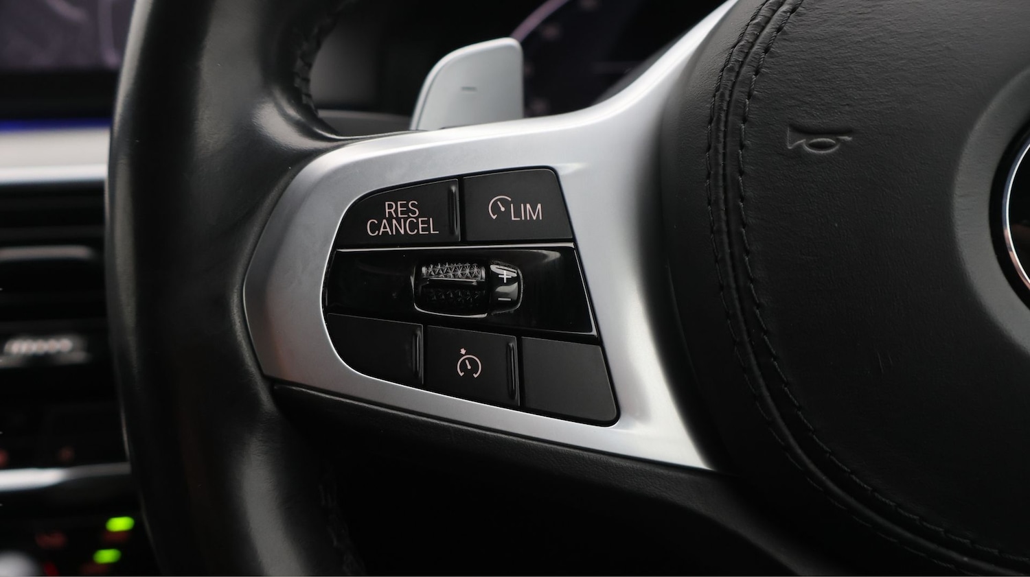 Used BMW 5 Series 2020 for sale - 77225268: Photo 25