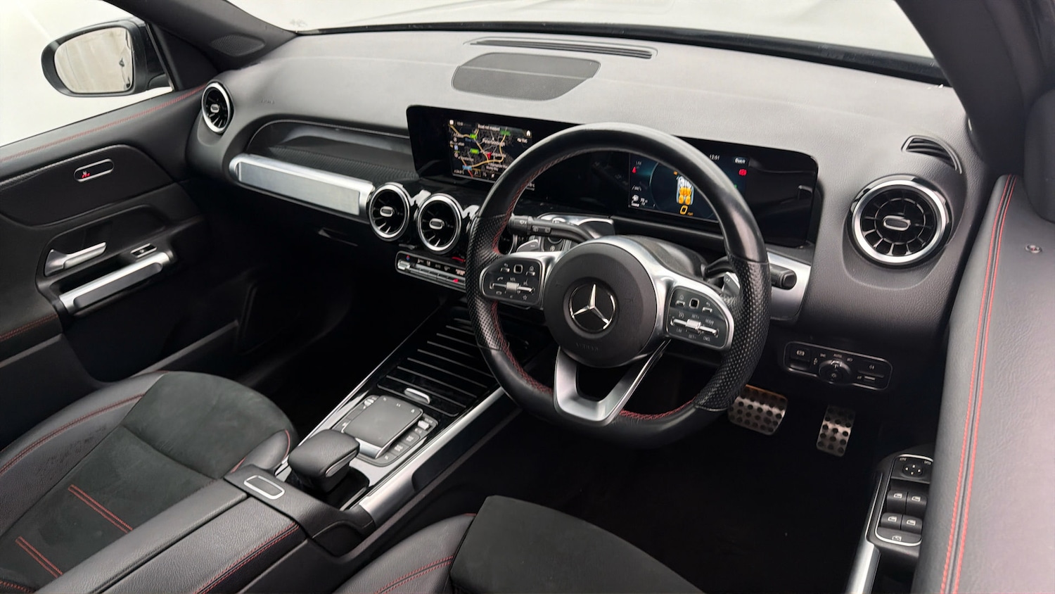 Used Mercedes-Benz GLB 2022 for sale - 77735558: Photo 9