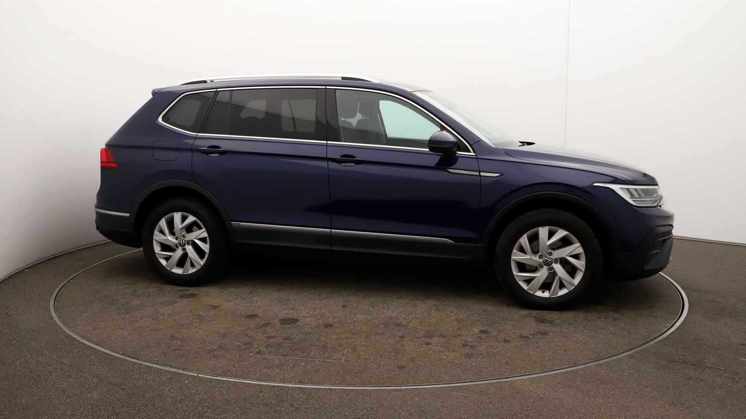 Used Volkswagen Tiguan Allspace for sale - 76808967: Photo 44