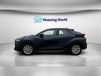 Used Toyota C-HR 2024 for sale - 77069185: Photo
