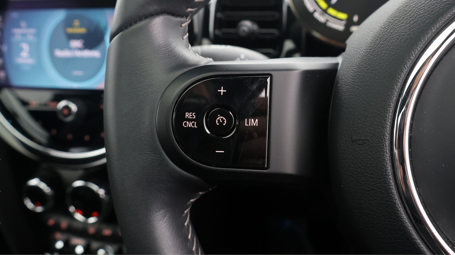 Used MINI Hatch 2022 for sale - 77410761: Photo 24