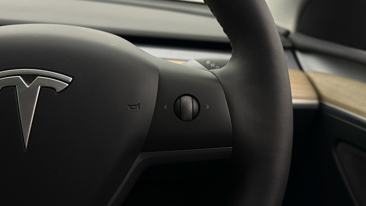 Used Tesla Model Y for sale - 78106570: Photo 24