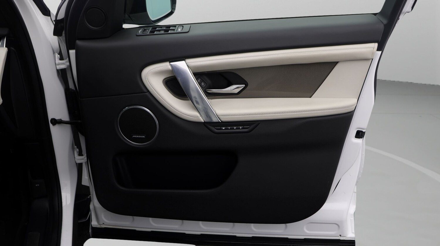 Used Land Rover Discovery Sport for sale - 77873148: Photo 15