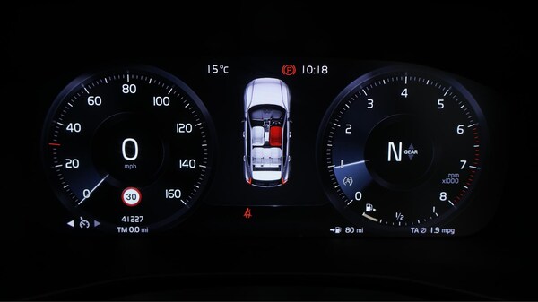 Used Volvo XC40 2018 for sale - 76108348: Photo 11