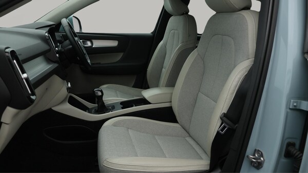 Used Volvo XC40 2018 for sale - 76108348: Photo 15