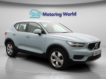 Volvo - XC40