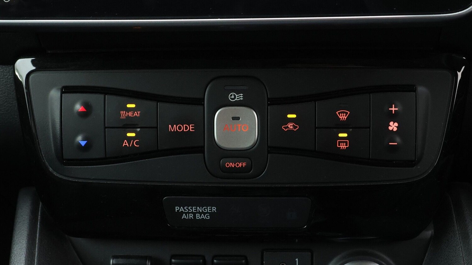 Used Nissan Leaf for sale - 77181536: Photo 12