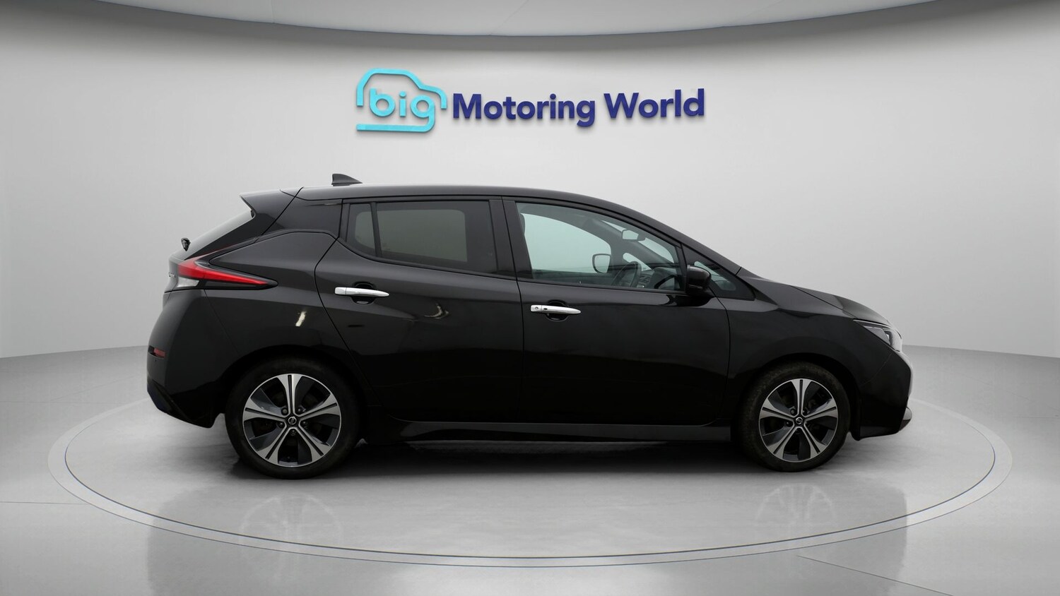 Used Nissan Leaf for sale - 77181536: Photo 8