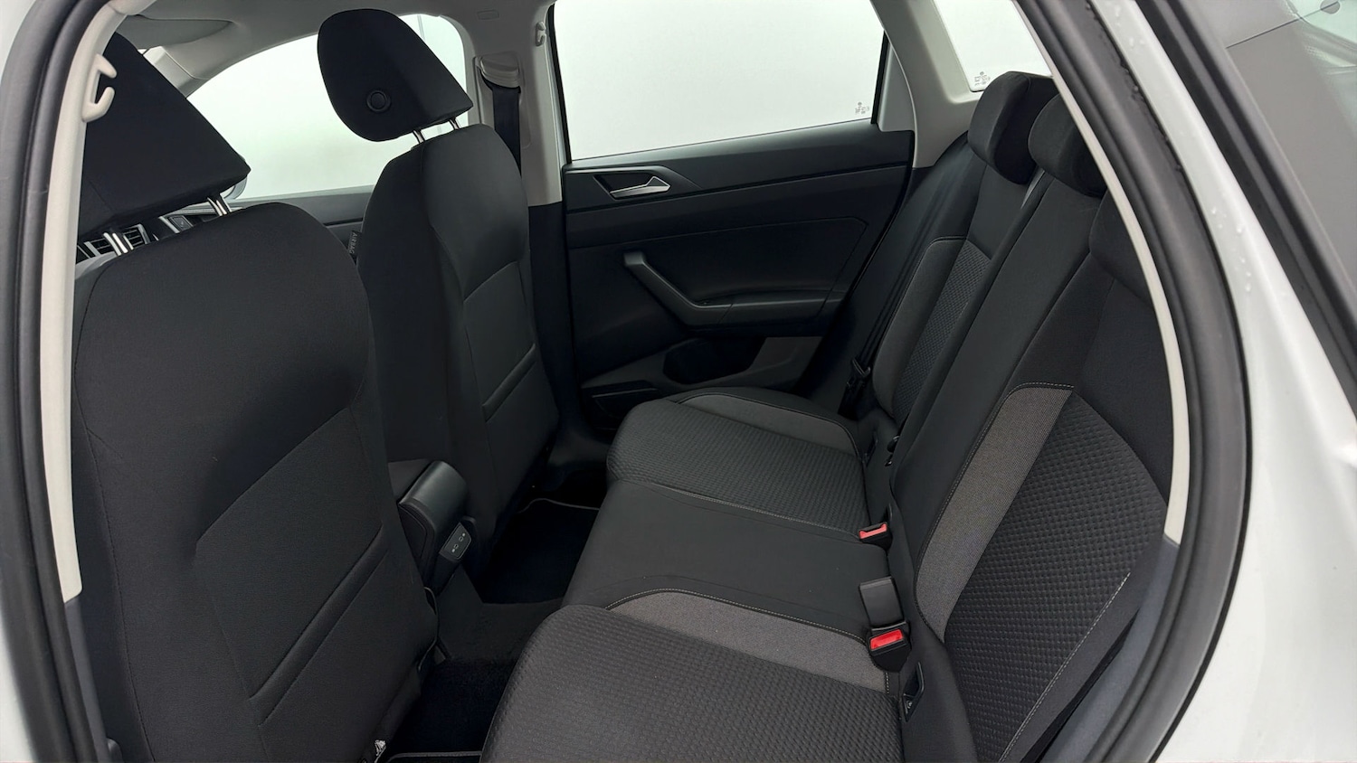 Used Volkswagen Taigo 2024 for sale - 77988915: Photo 15