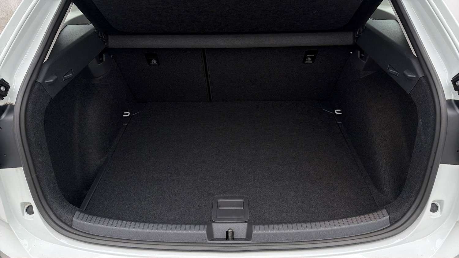 Used Volkswagen Taigo 2024 for sale - 77988915: Photo 16