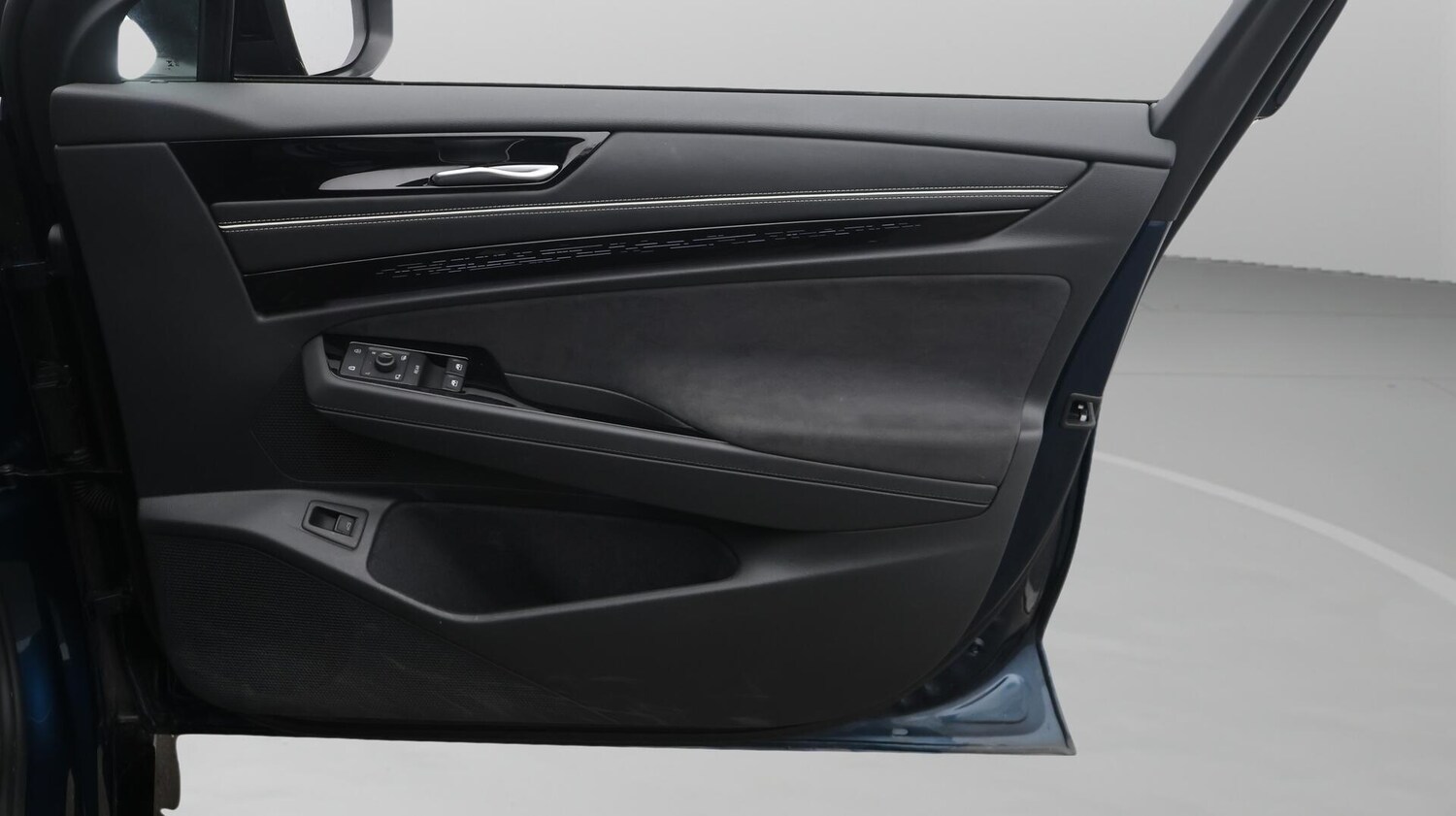 Used Volkswagen ID.7 2024 for sale - 76573339: Photo 16