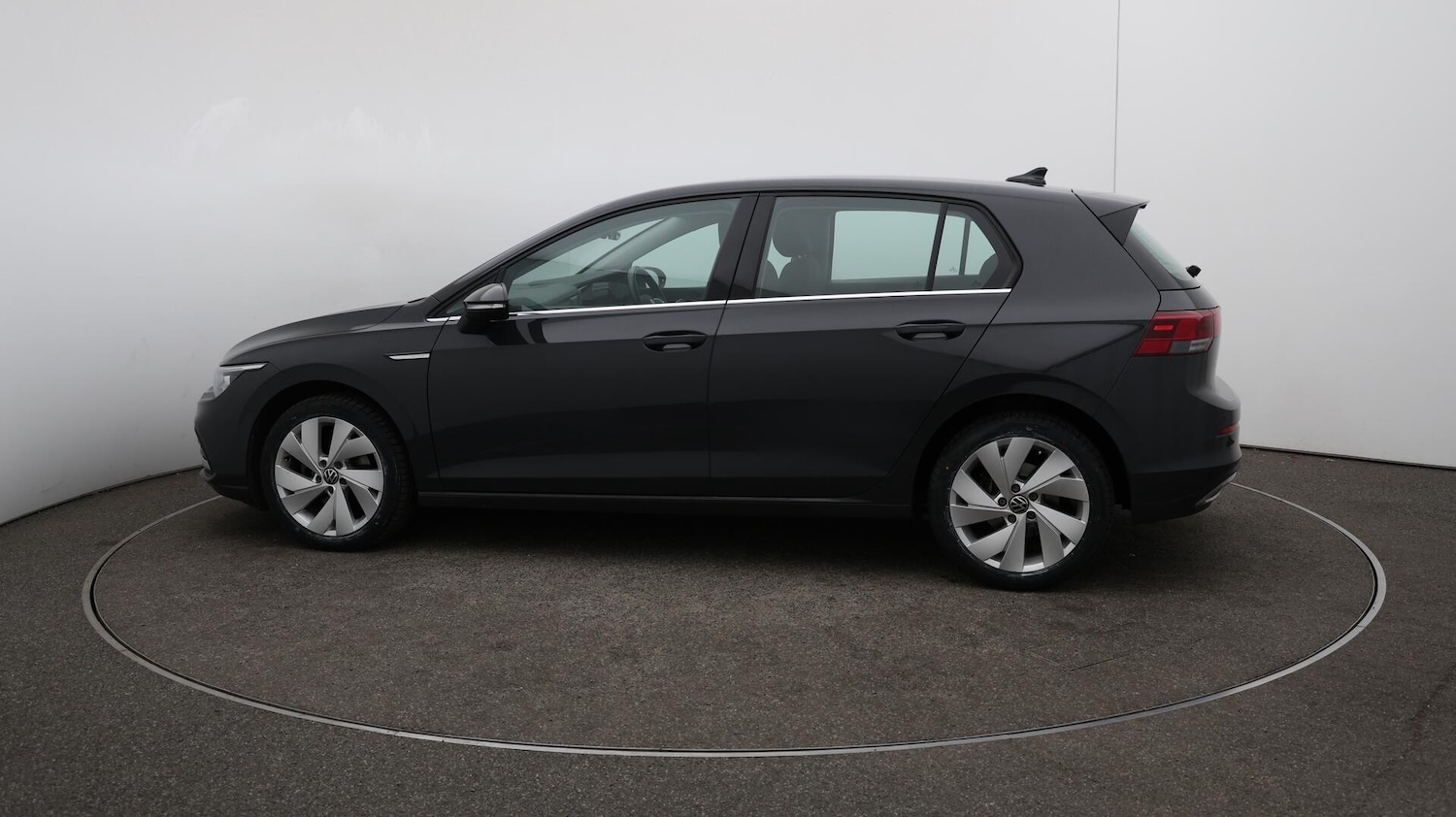 Used Volkswagen Golf 2022 for sale - 76572396: Photo 60