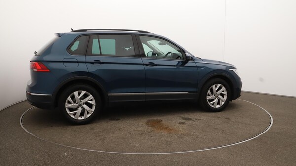 Used Volkswagen Tiguan 2022 for sale - 76083931: Photo 51