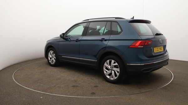 Used Volkswagen Tiguan 2022 for sale - 76083931: Photo 63
