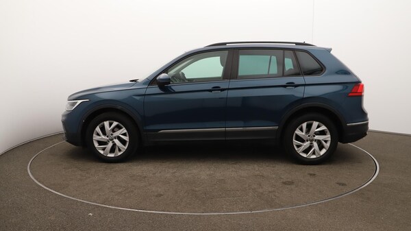 Used Volkswagen Tiguan 2022 for sale - 76083931: Photo 64
