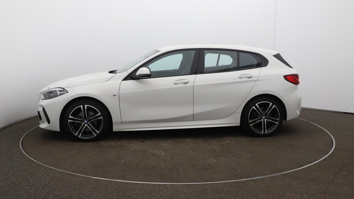 Used BMW 1 Series 2022 for sale - 76349183: Photo 65