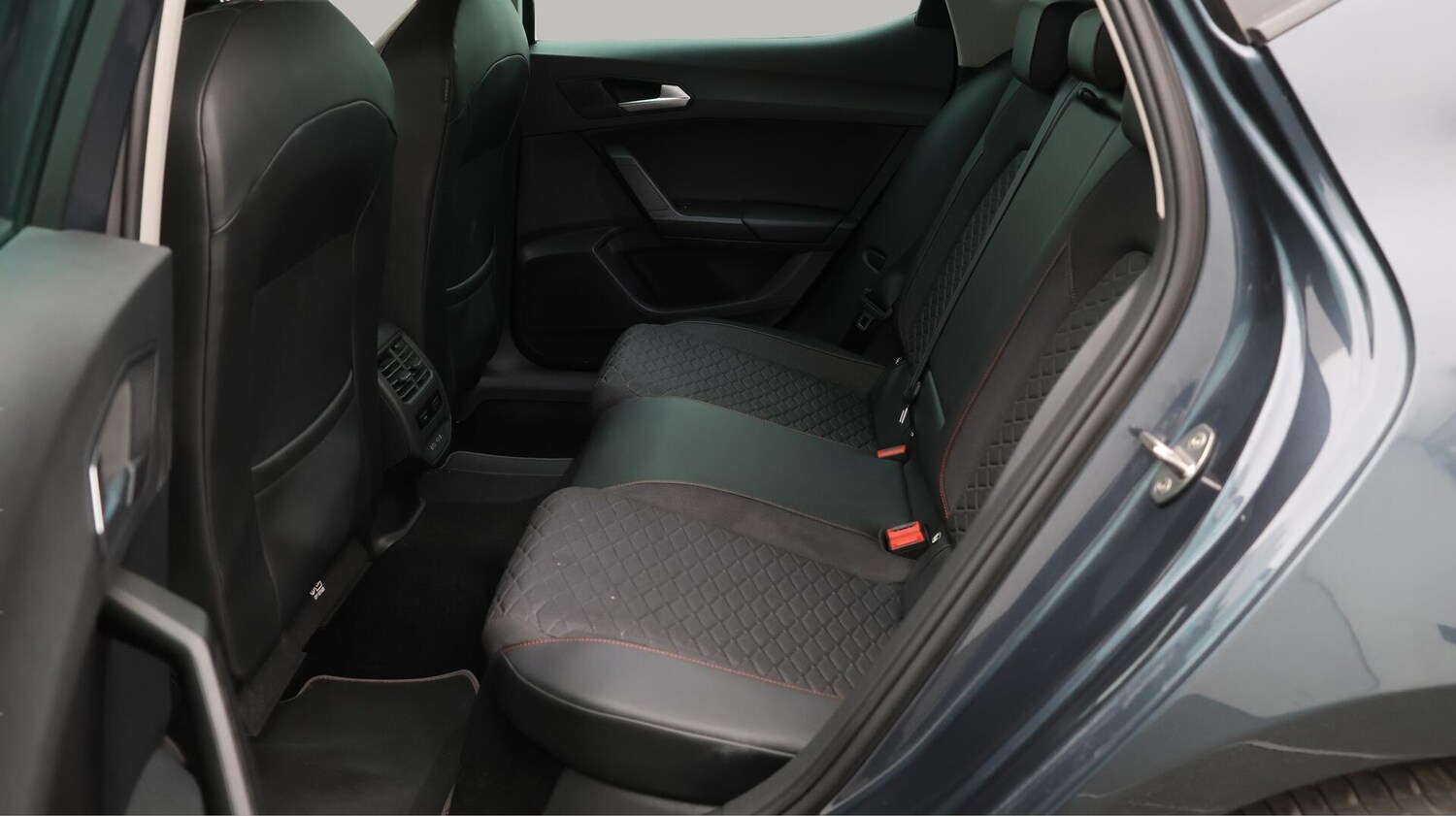 Used SEAT Leon 2020 for sale - 76607893: Photo 17