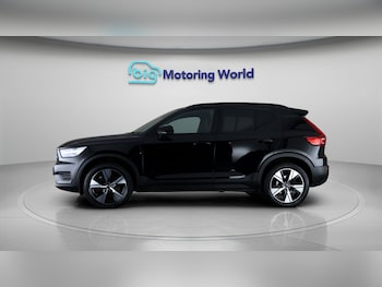 Used Volvo XC40 2022 for sale - 79555121: Photo