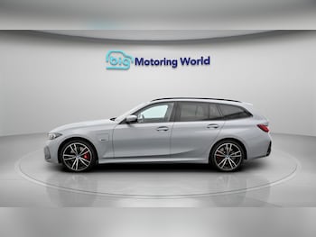 Used BMW 3 Series 2023 for sale - 78531332: Photo