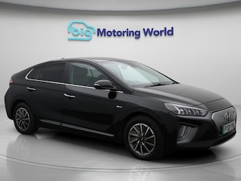 2021 (21) - 38.3kWh Premium SE Hatchback 5dr Electric Auto (136 ps)