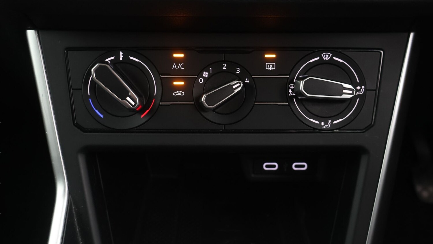 Used Volkswagen Taigo 2023 for sale - 77516628: Photo 12