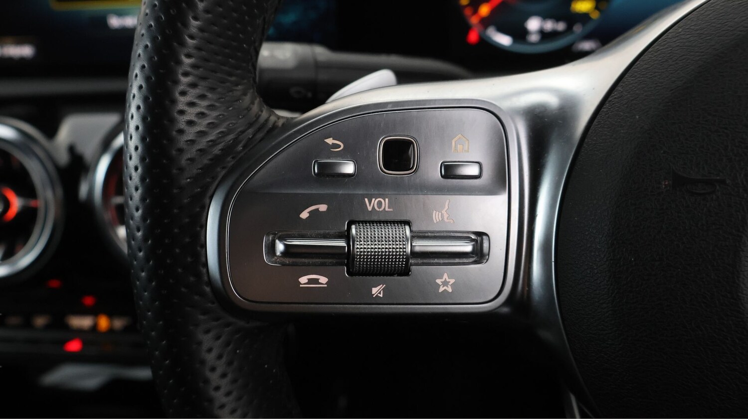 Used Mercedes-Benz CLA 2022 for sale - 77931904: Photo 23