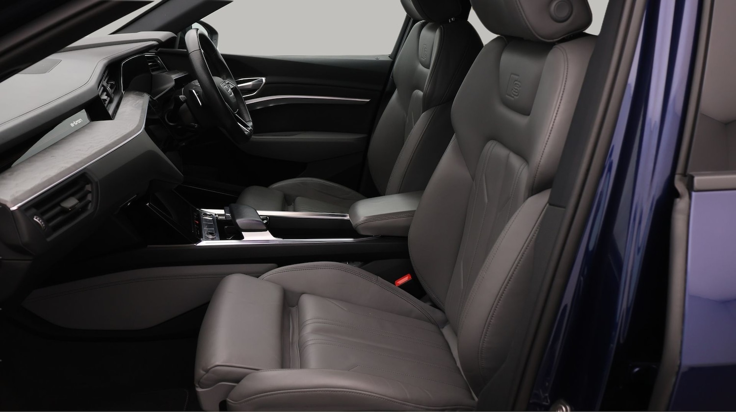 Used Audi e-tron 2022 for sale - 77654394: Photo 14