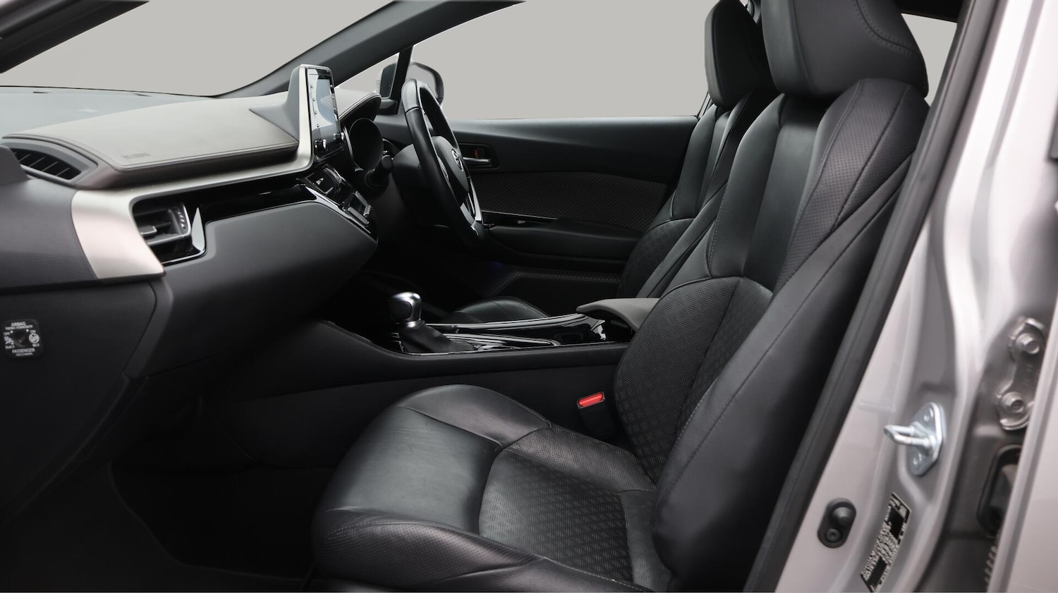 Used Toyota C-HR 2020 for sale - 76659071: Photo 15