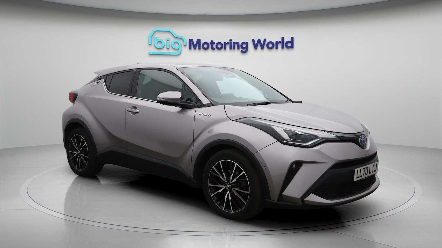 Used Toyota C-HR 2020 for sale - 76659071: Photo 2