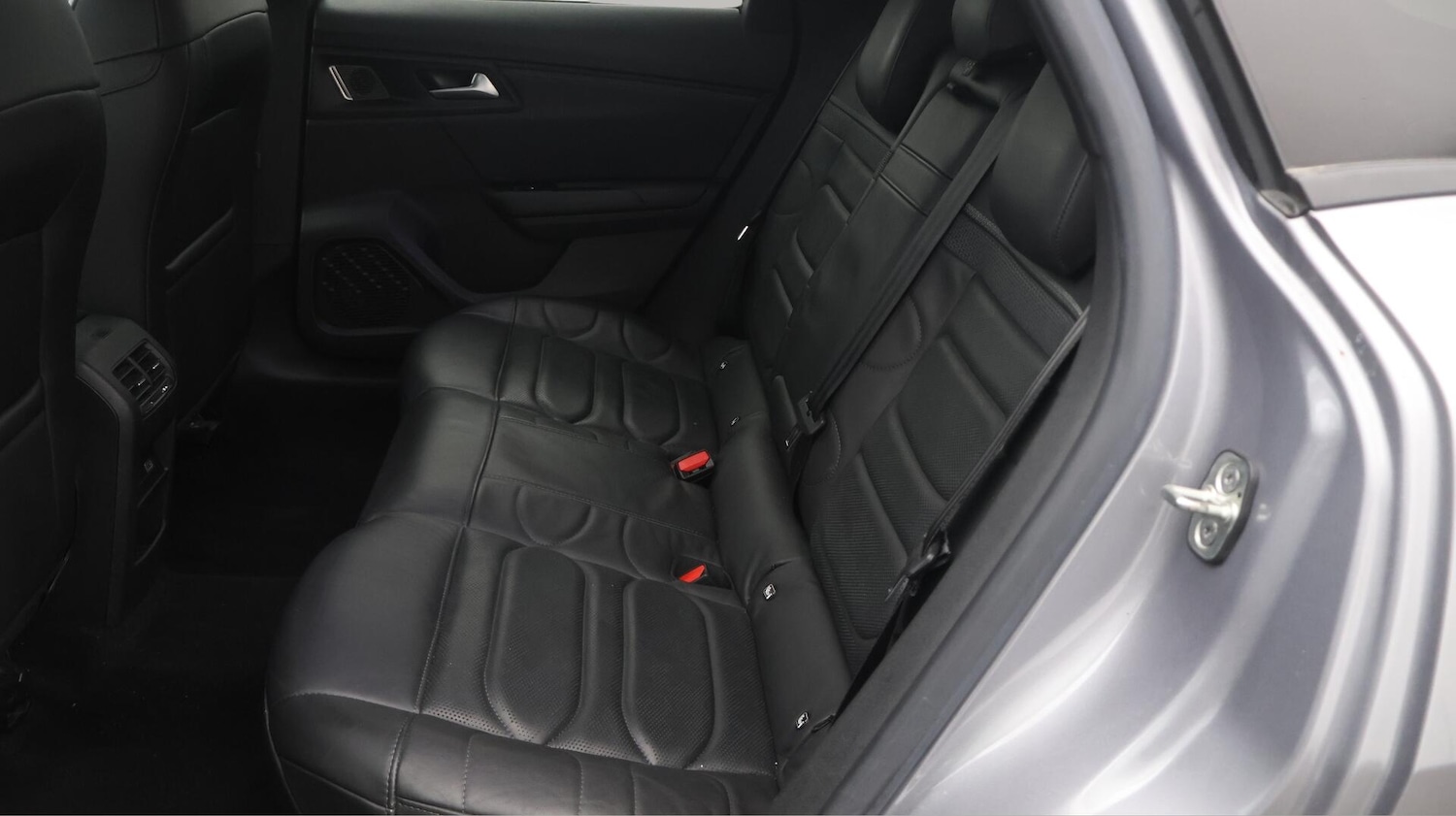 Used Citroen C5 X 2023 for sale - 76772130: Photo 17