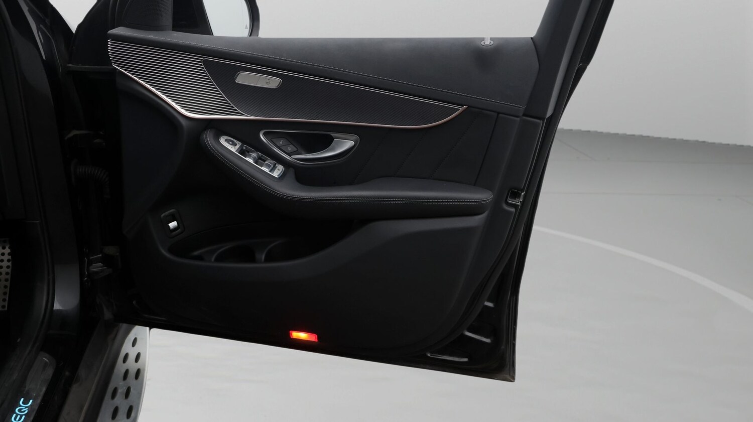 Used Mercedes-Benz EQC for sale - 77261298: Photo 15