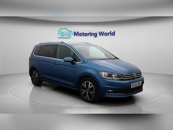 Used Volkswagen Touran 2022 for sale - 75339552: Photo