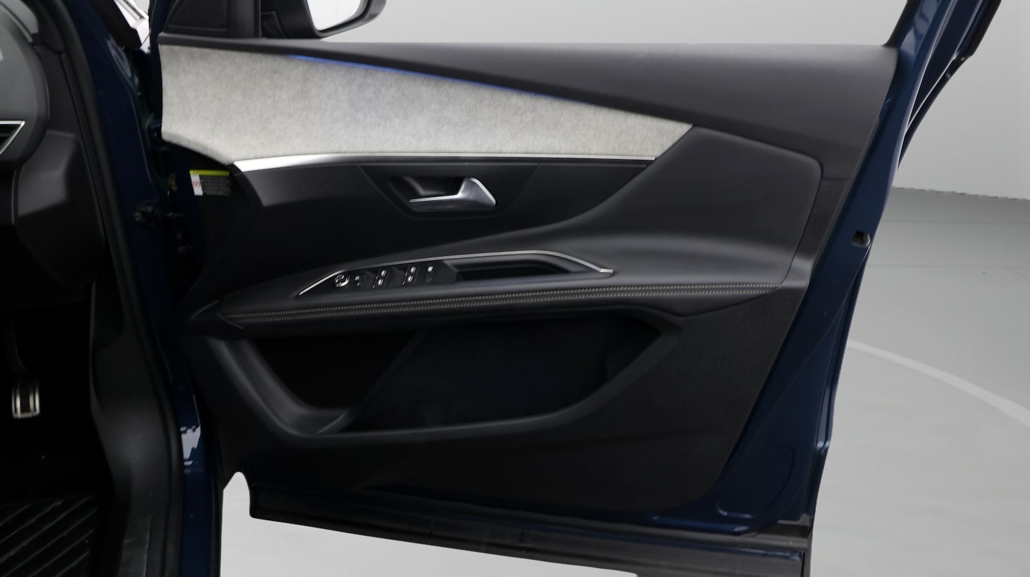 Used Peugeot 3008 2022 for sale - 77398842: Photo 15