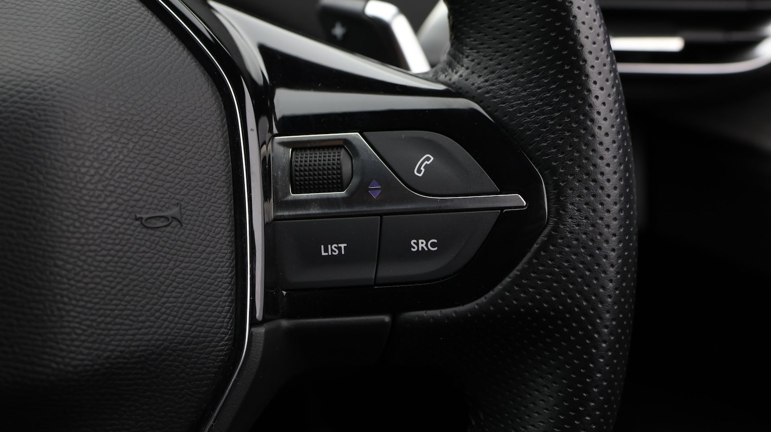 Used Peugeot 3008 2022 for sale - 77398842: Photo 23