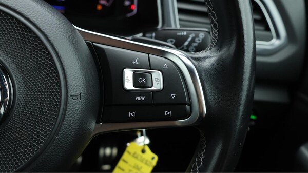 Used Volkswagen T-Roc 2020 for sale - 75624197: Photo 26