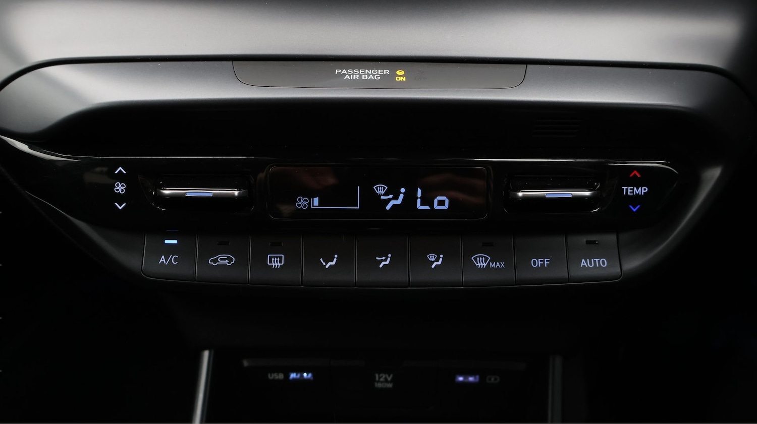 Used Hyundai BAYON 2022 for sale - 77410801: Photo 12