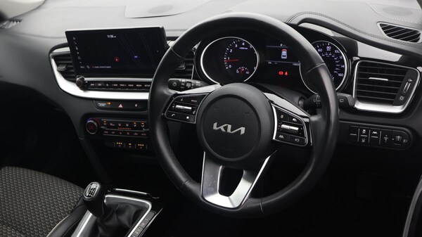 Used Kia XCeed 2023 for sale - 76151339: Photo 10